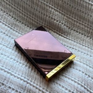 Tom Ford Skin Illuminating Powder Duo Retail $90 Shade 01 Moodlight